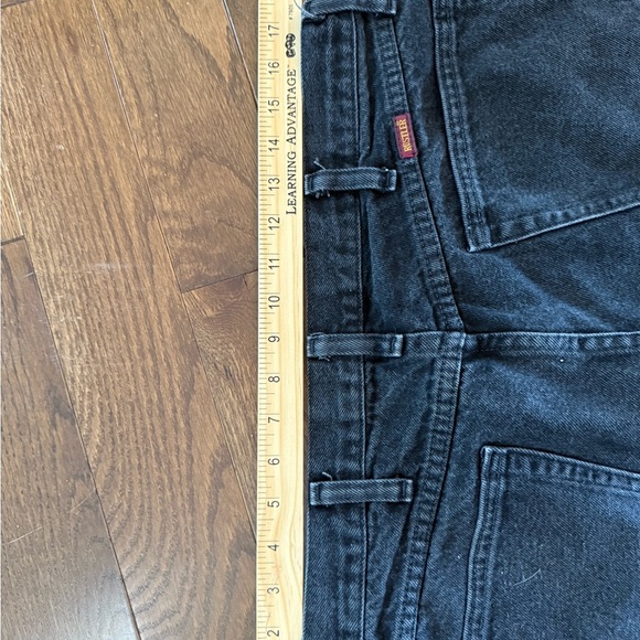 Rustler Women's Dark Gray /Black Jeans - Picture 4 of 7